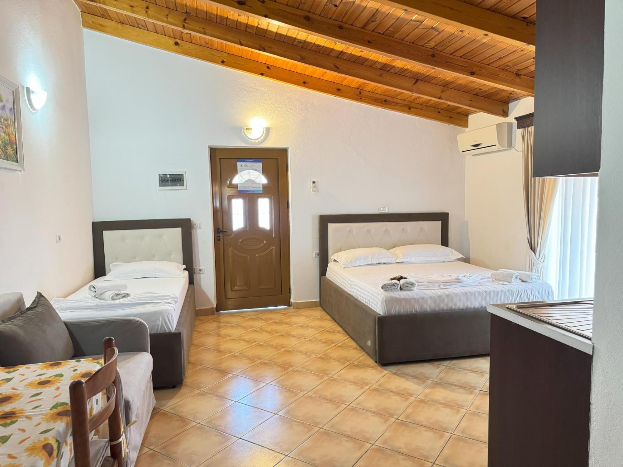 Garden Villa Veli Ksamil Exterior foto